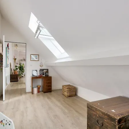 Le Contemporain - Terrace & Near Montmartre Apartment