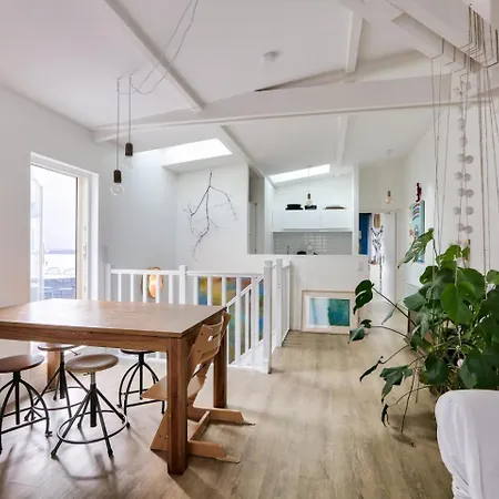 Le Contemporain - Terrace & Near Montmartre Apartment